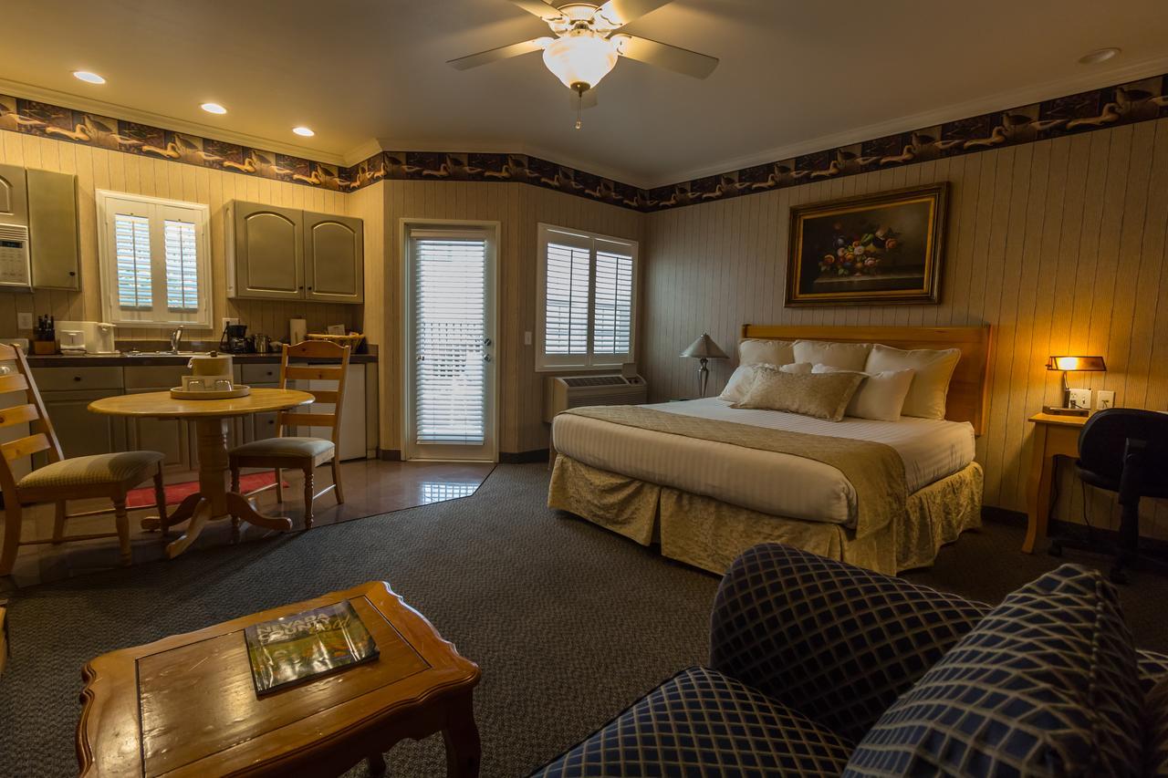 Grass Valley Courtyard Suites Bagian luar foto