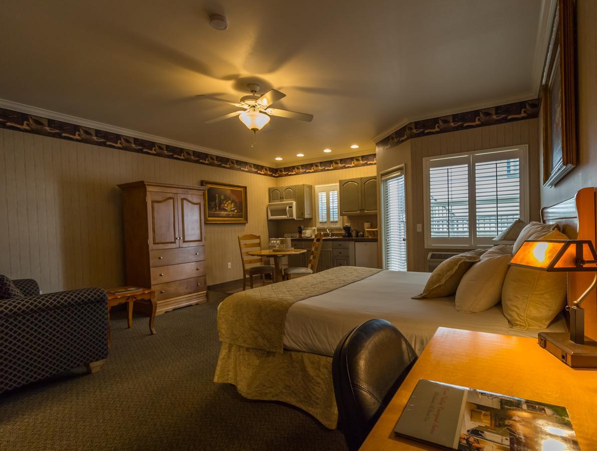 Grass Valley Courtyard Suites Bagian luar foto