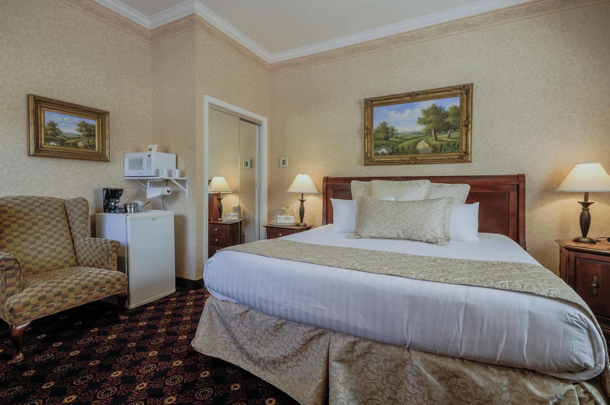 Grass Valley Courtyard Suites Bagian luar foto