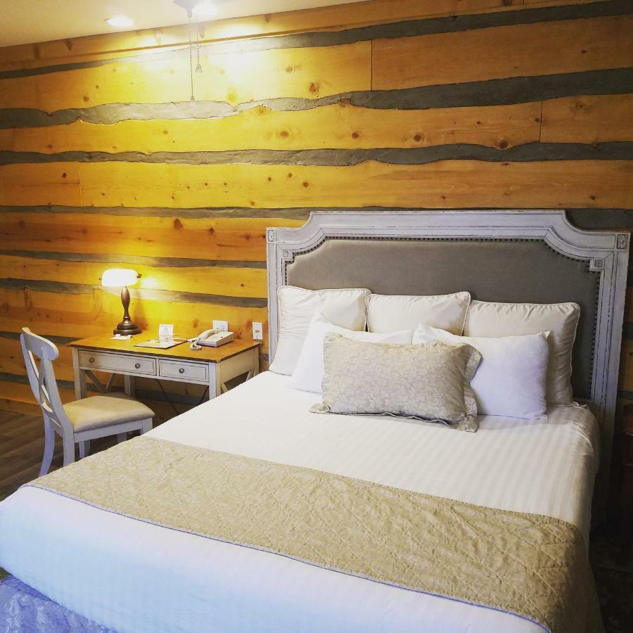 Grass Valley Courtyard Suites Bagian luar foto